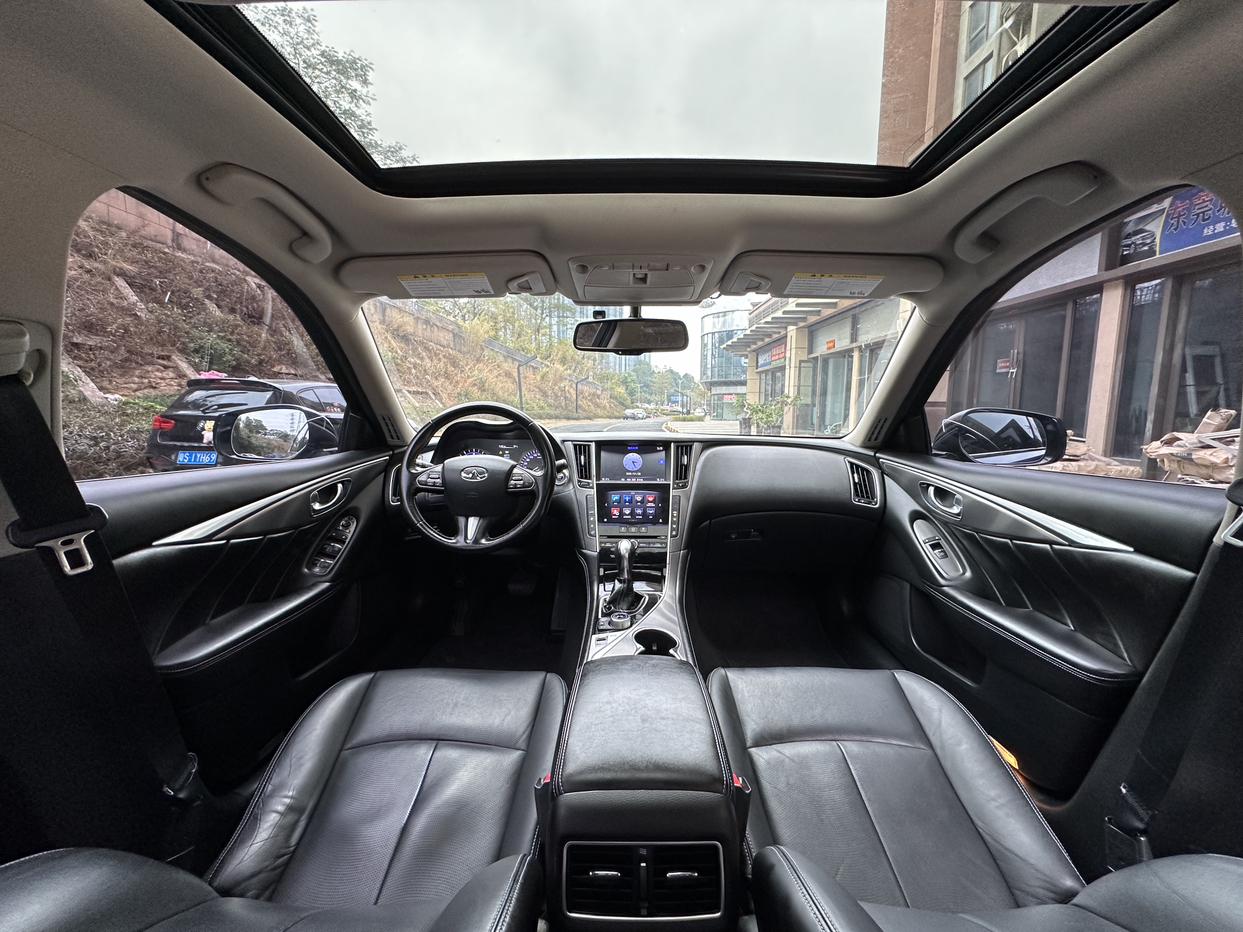 Infiniti Q50L 2017 thumb 9