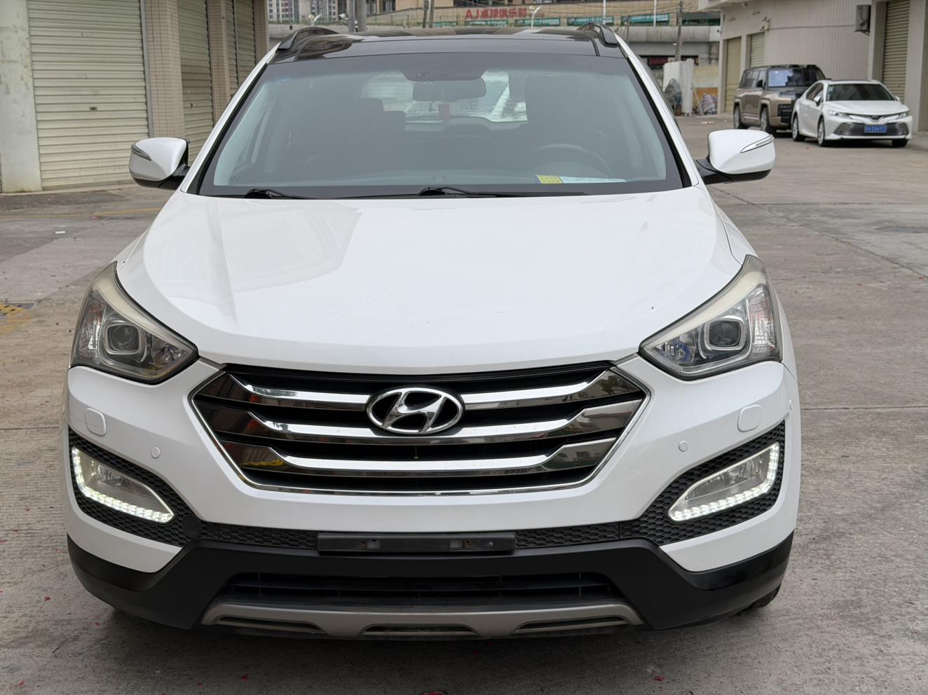 Hyundai Santa Fe 2013 thumb 9