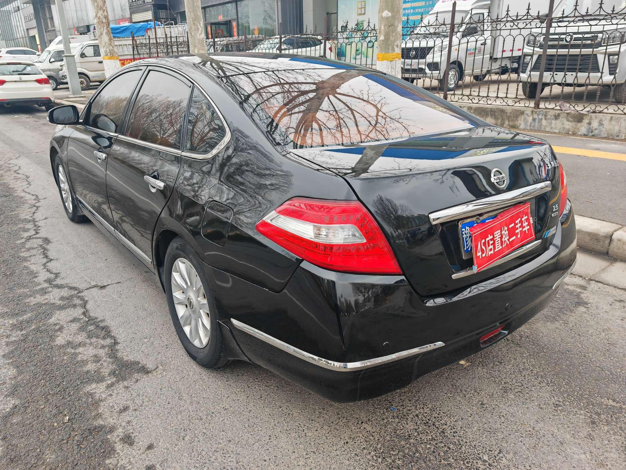Nissan Altima 2009 thumb 2