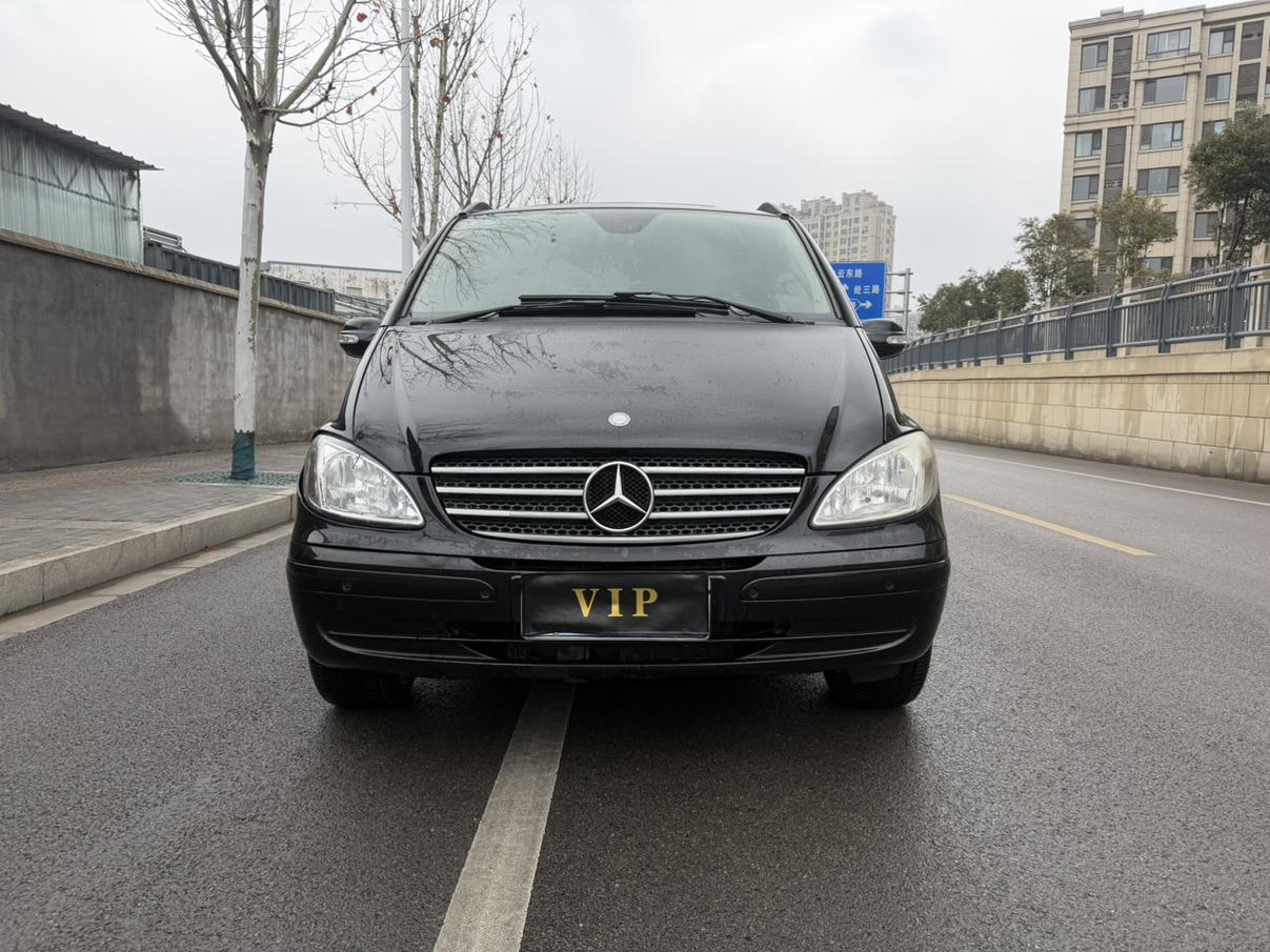Mercedes-Benz V-Class 2011 thumb 9