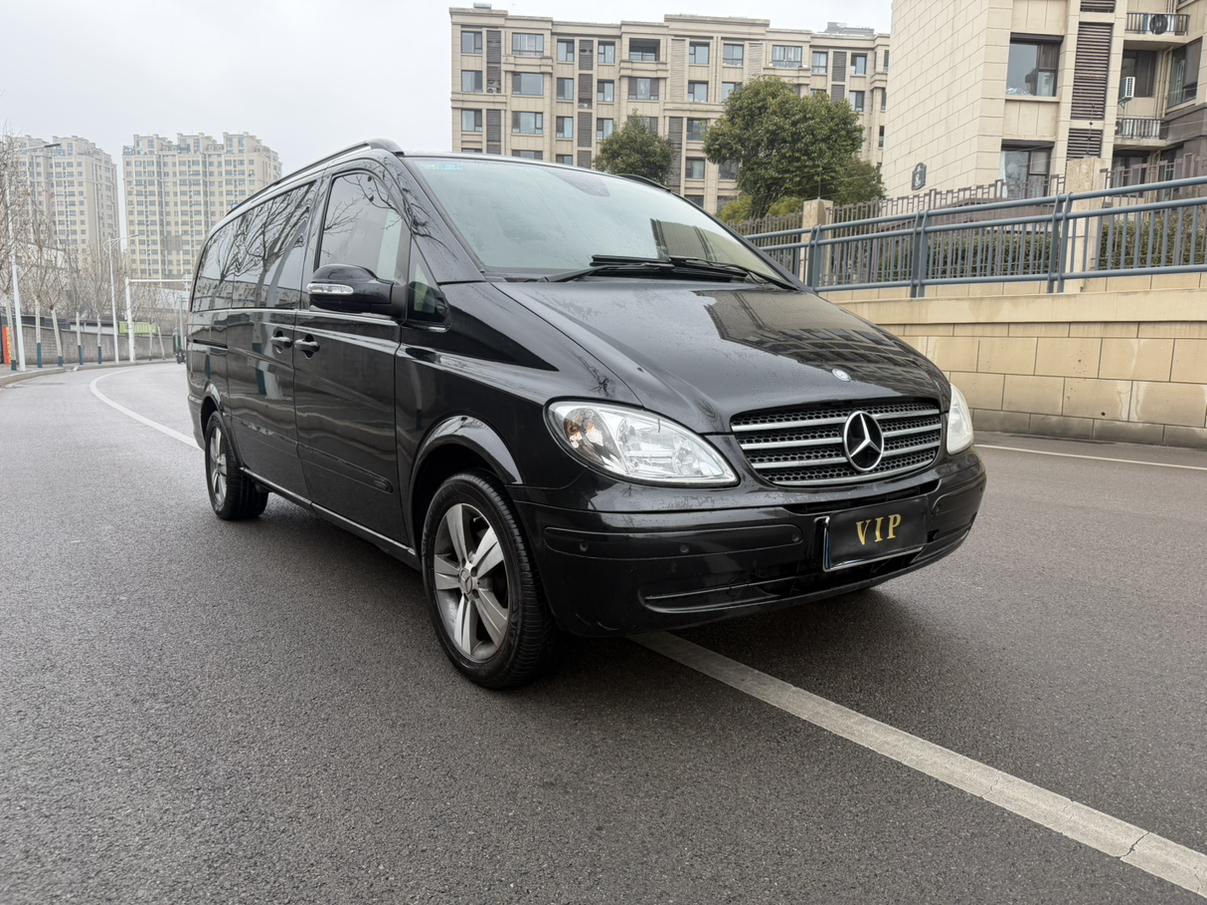 Mercedes-Benz V-Class 2011 thumb 10