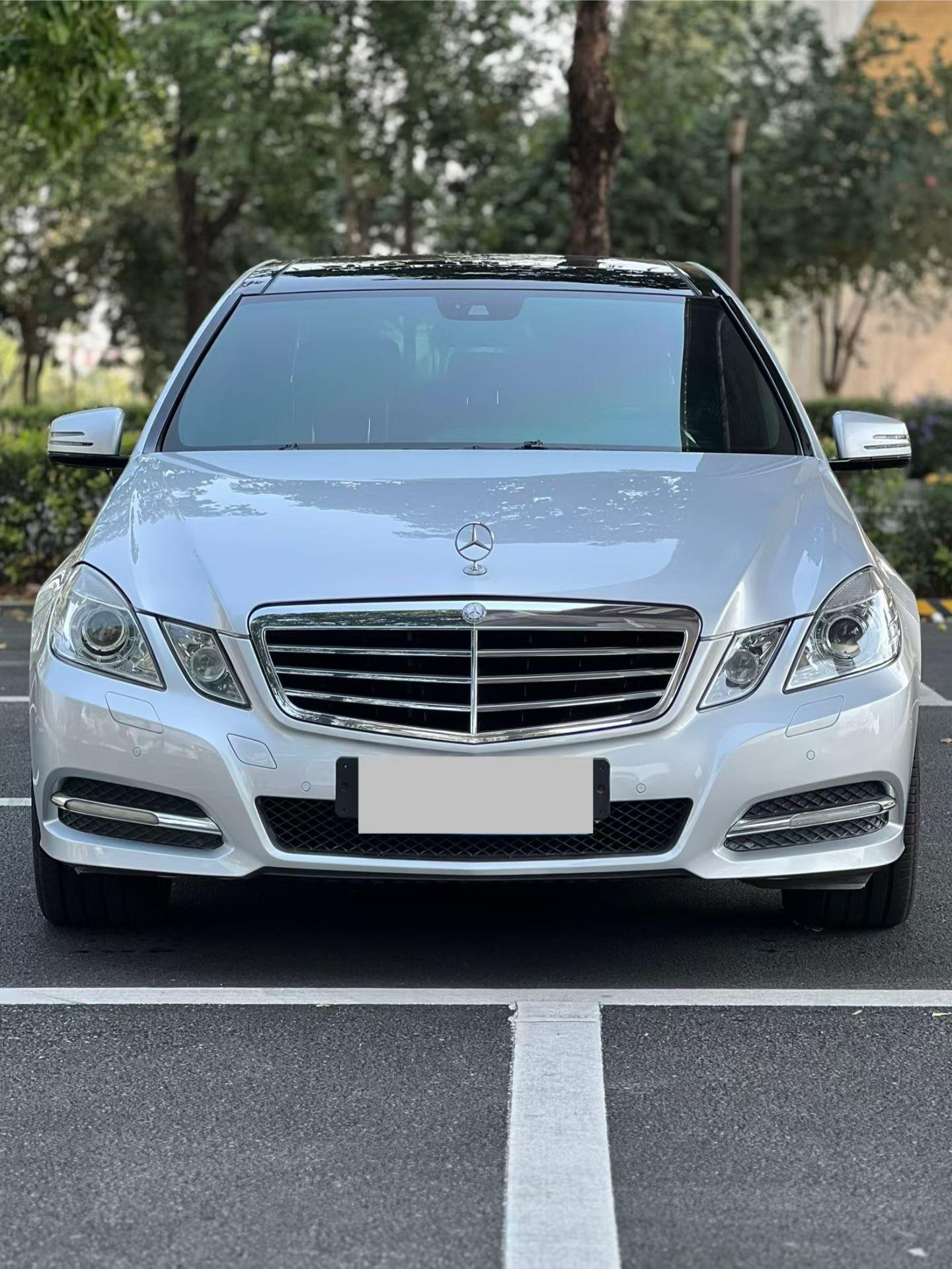 Mercedes-Benz E-Class 2011 thumb 9