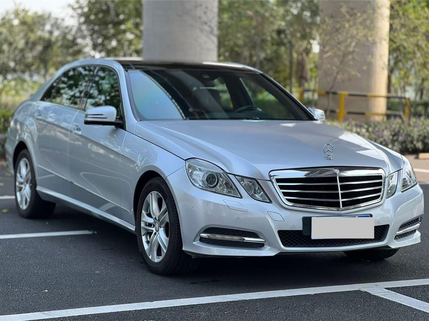 Mercedes-Benz E-Class 2011 thumb 10