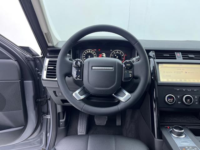 Land Rover Discovery 2020 thumb 3