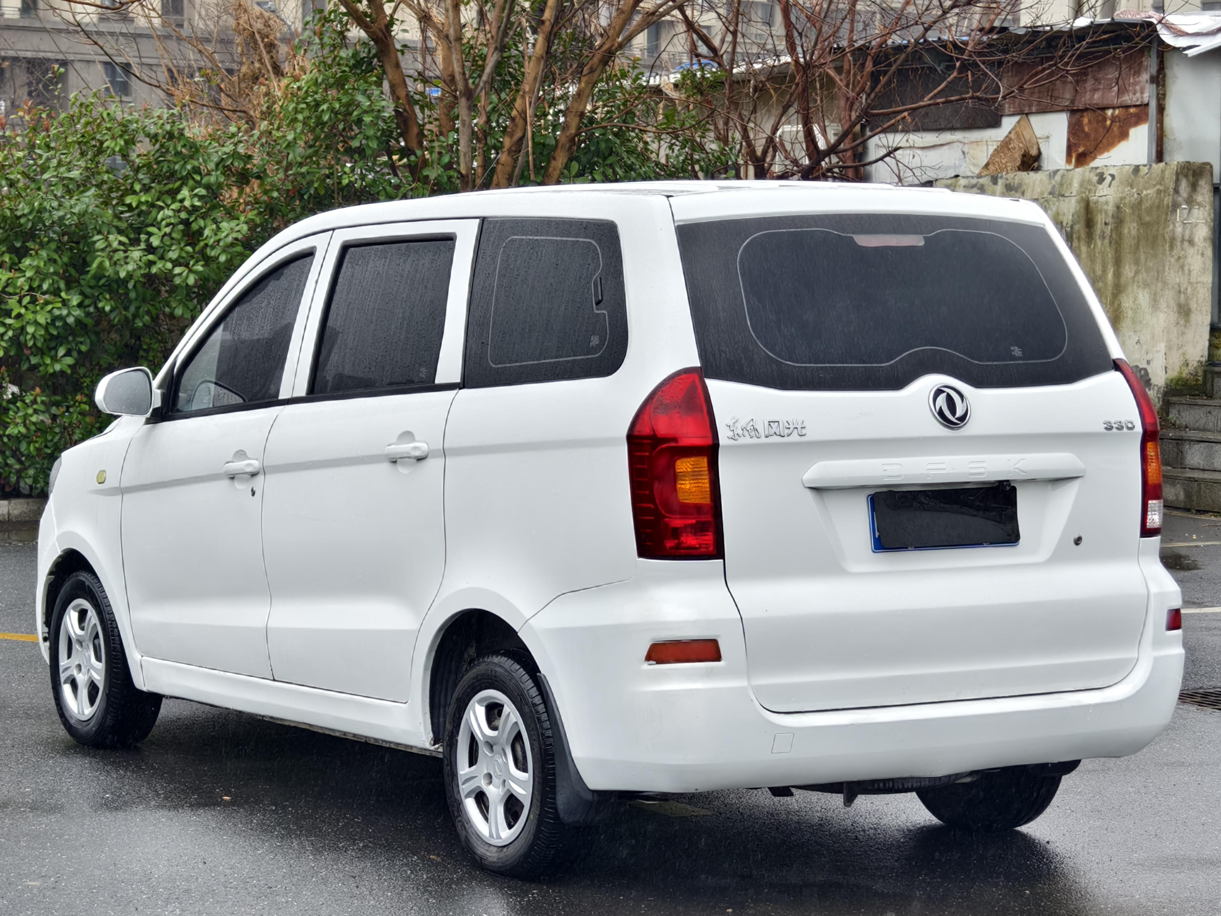 Dongfeng Fengon 330 2019 thumb 3
