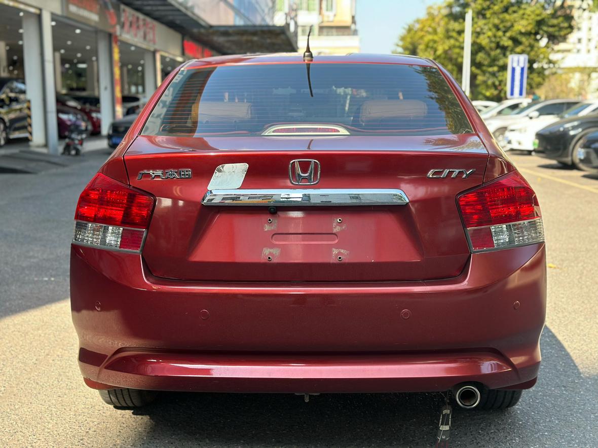 Honda City 2010 thumb 3