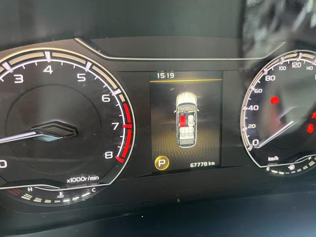 Geely Binyue 2020 thumb 2