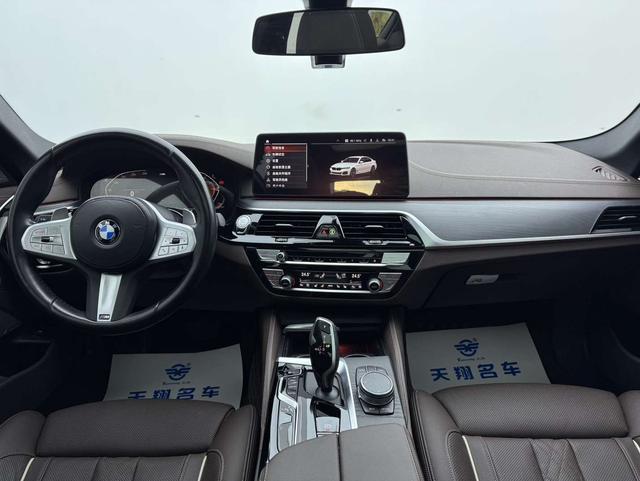 BMW 5 серии 2023 thumb 7