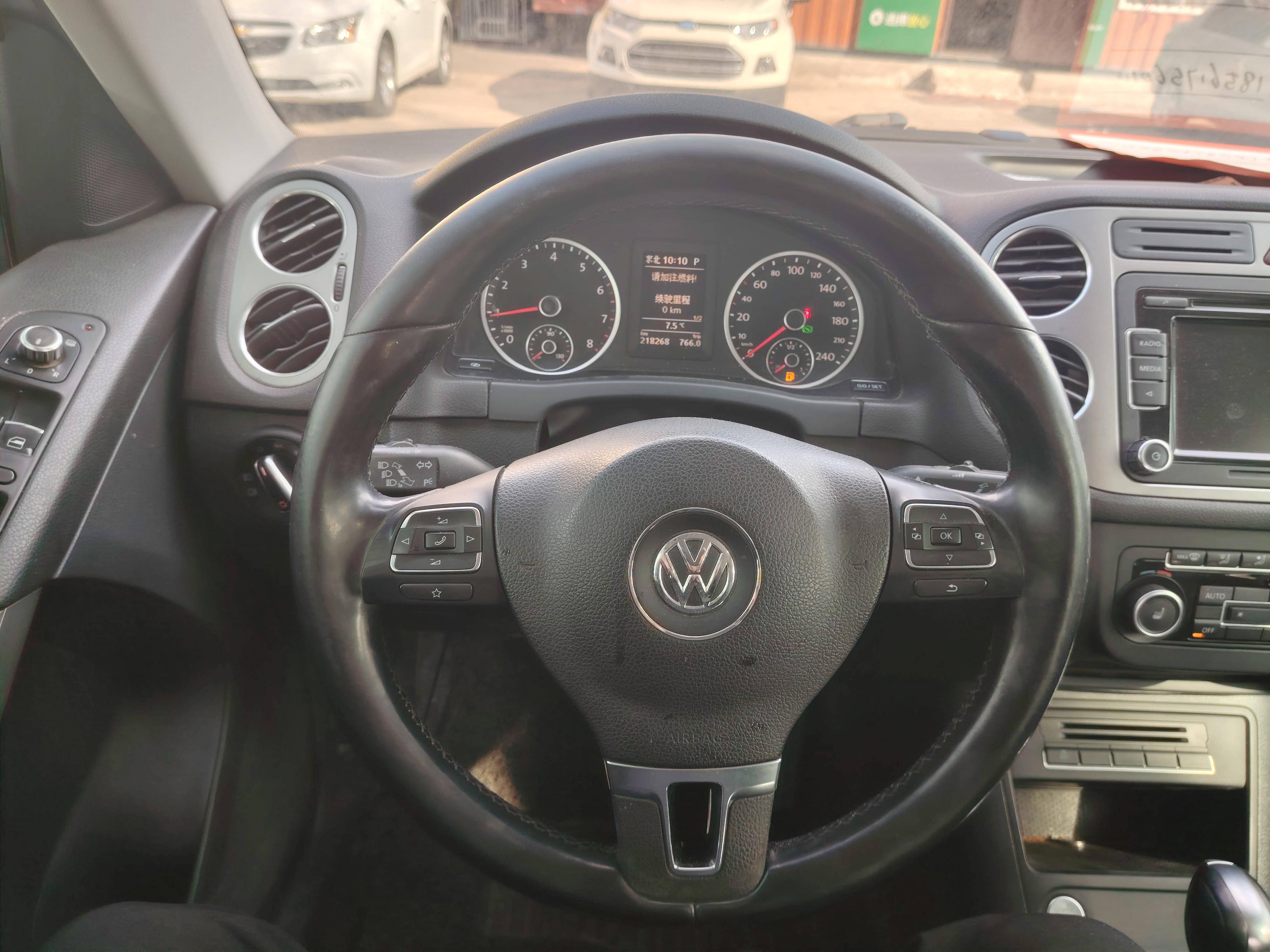 Volkswagen Tiguan 2013 thumb 10
