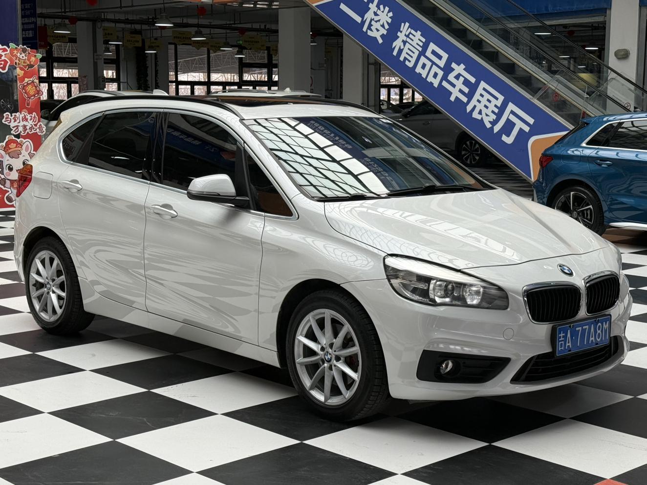 BMW 2 серии Active Tourer 2017 thumb 10