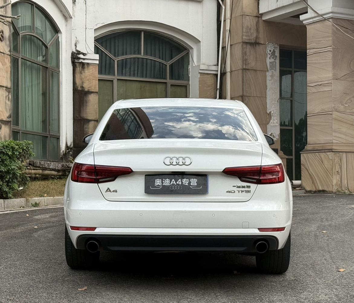 Audi A4 2017 thumb 3