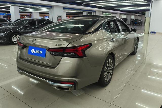 Nissan Altima 2022 thumb 6