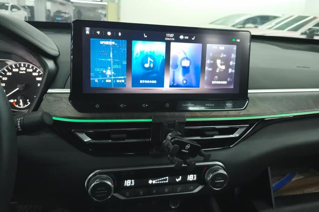 Nissan Altima 2022 thumb 12