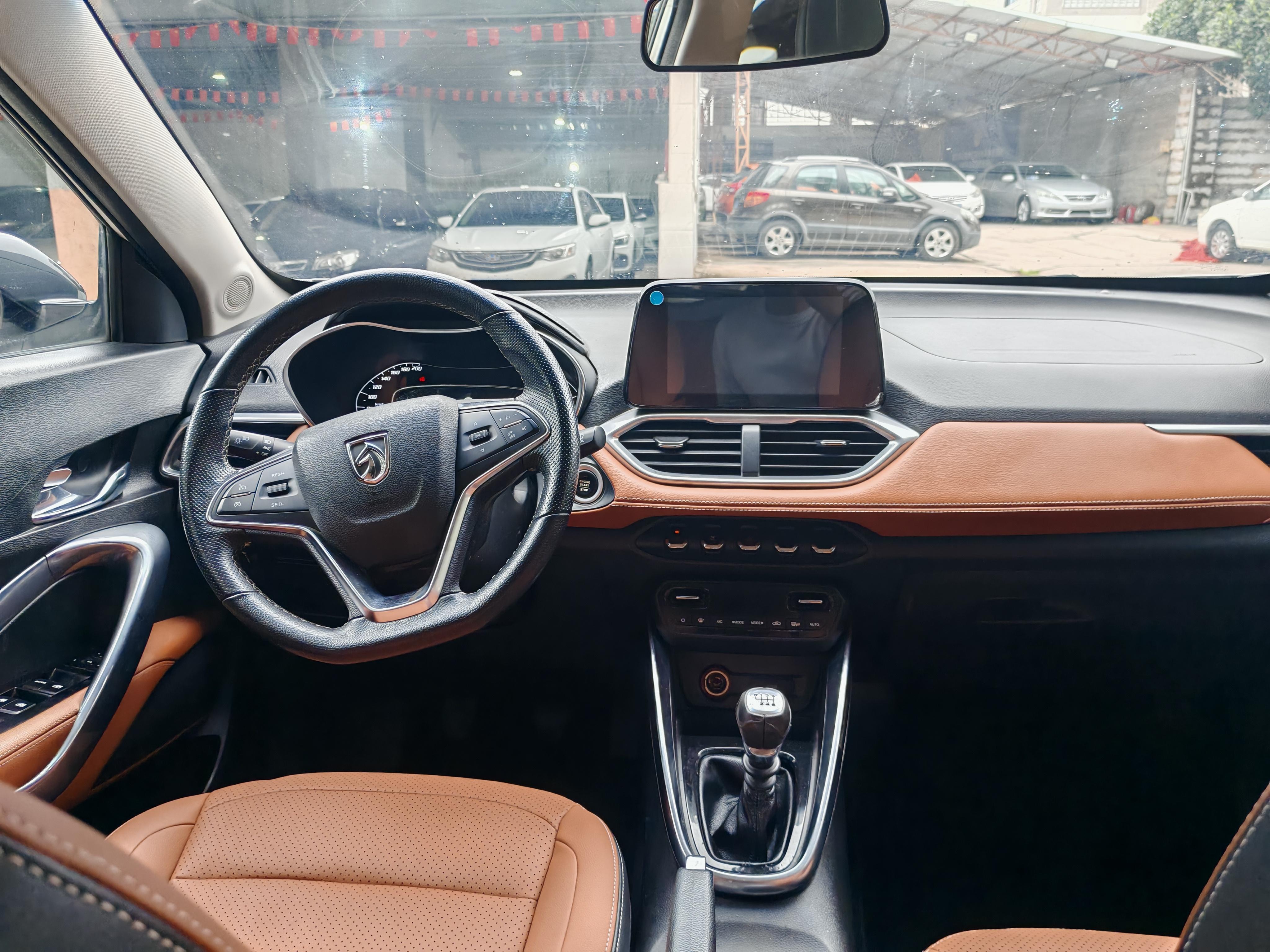 Baojun 510 2017 thumb 5