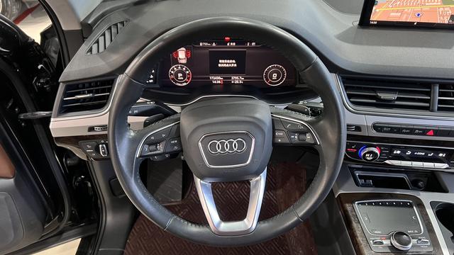 Audi Q7 2019 thumb 5