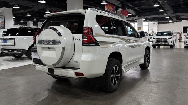 Toyota Land Cruiser Prado 2019 thumb 6