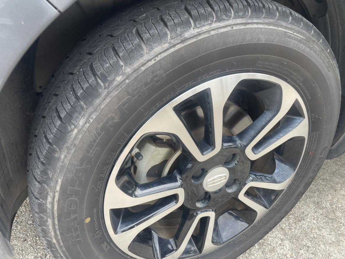 Geely Vision X3 2018 thumb 5