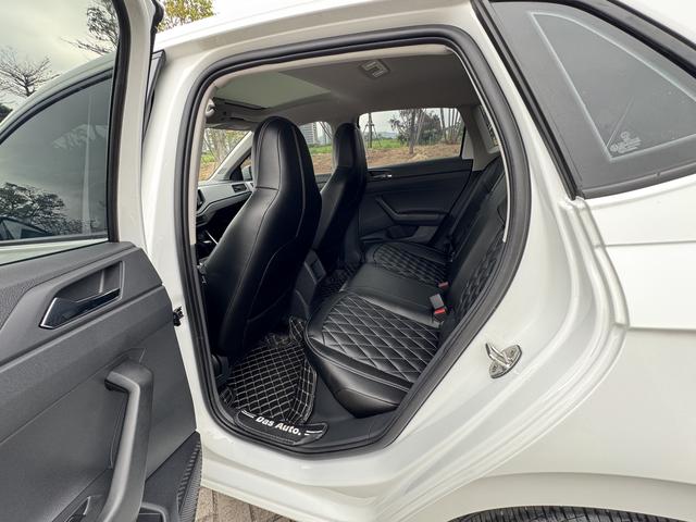Volkswagen Polo 2023 thumb 10