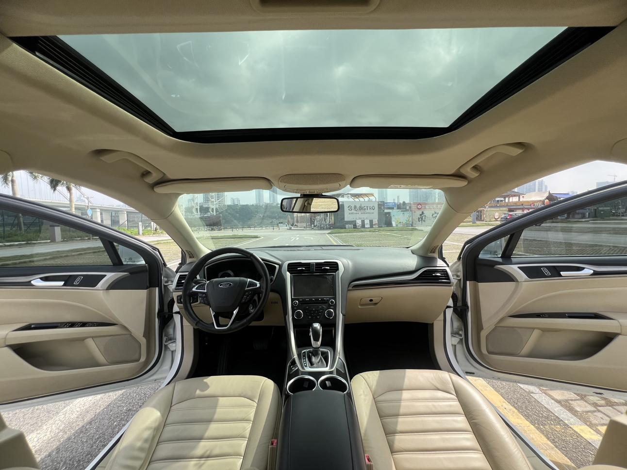 Ford Mondeo 2015 thumb 12