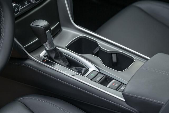 Honda Accord 2022 thumb 8