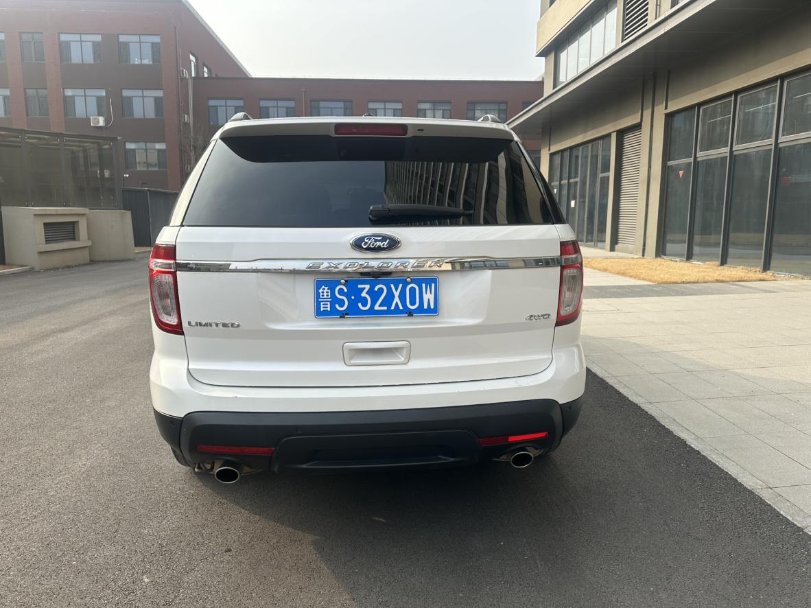 Ford Explorer 2013 thumb 4