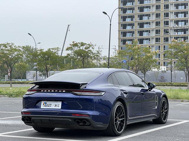 Porsche Panamera 2021 thumb 2