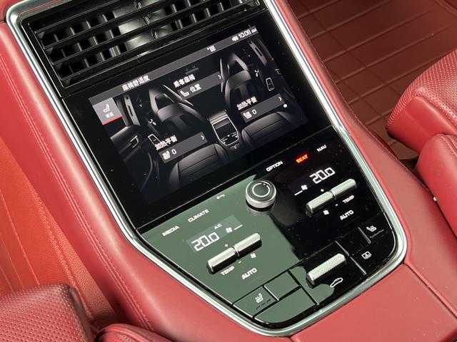 Porsche Panamera 2021 thumb 12