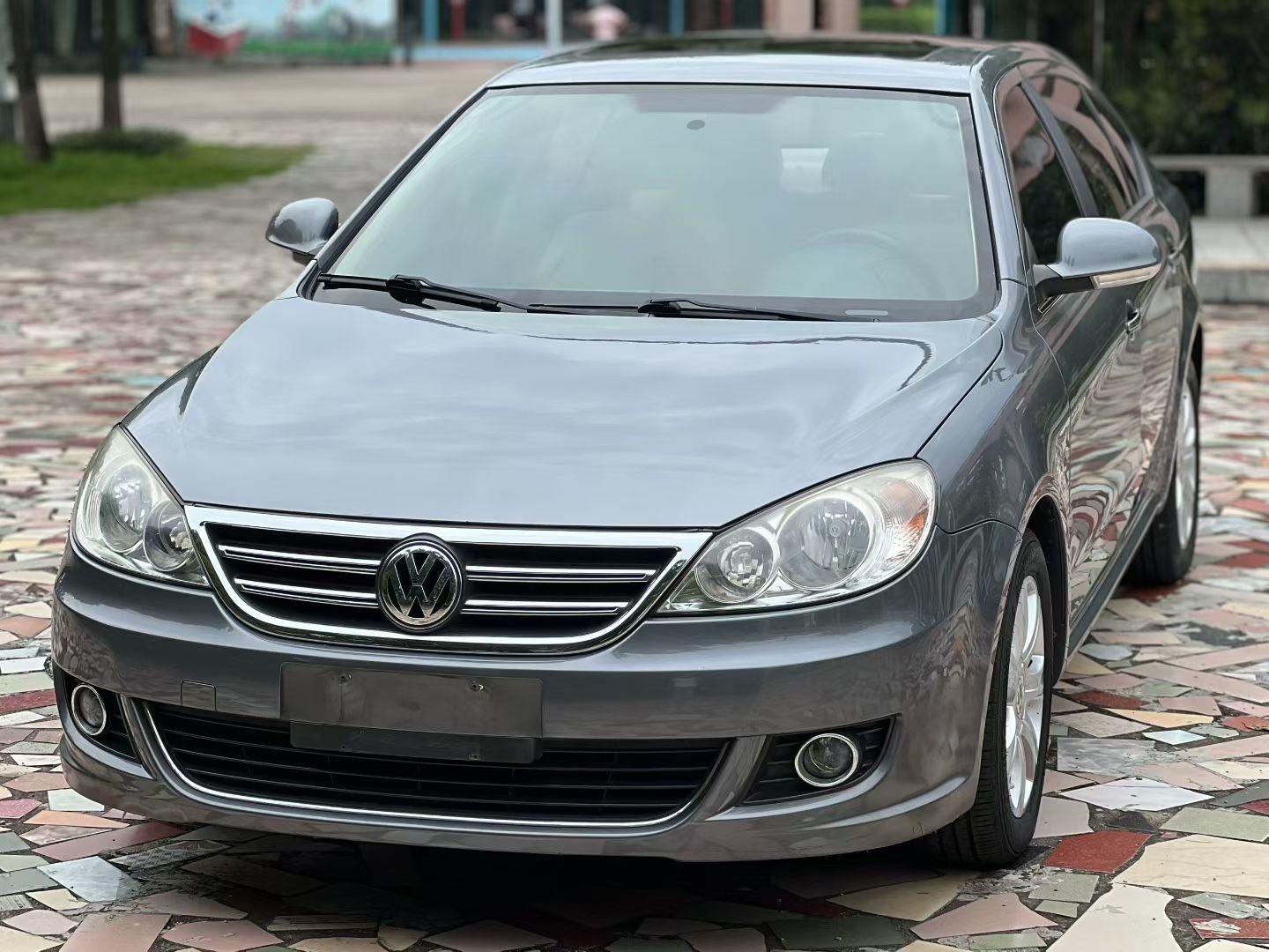 Volkswagen Lavida XR 2012 thumb 8