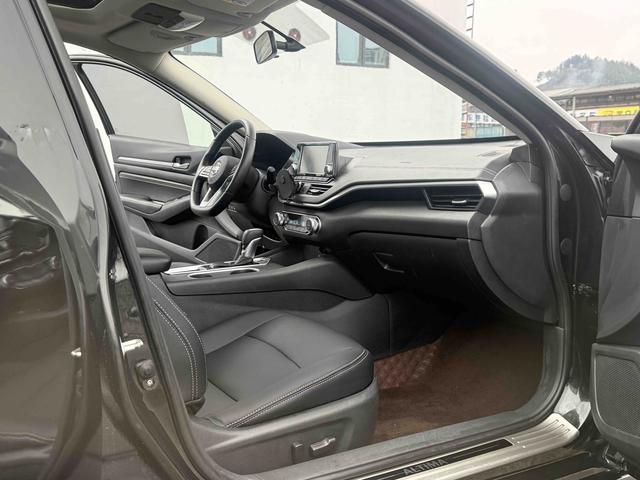Nissan Altima 2019 thumb 5