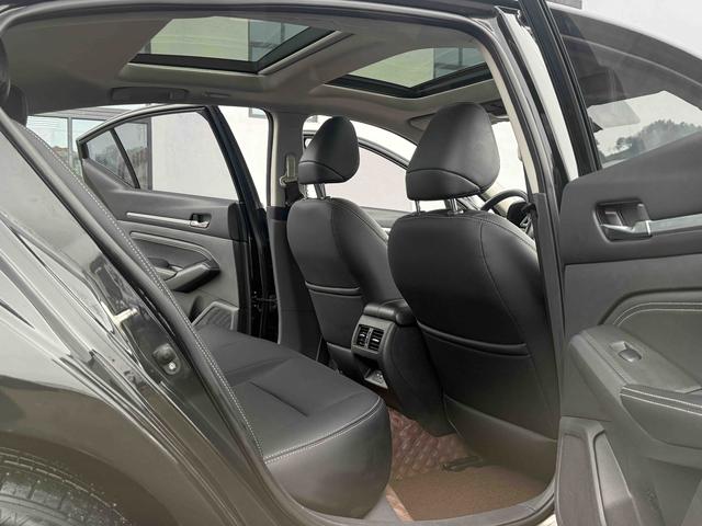 Nissan Altima 2019 thumb 6