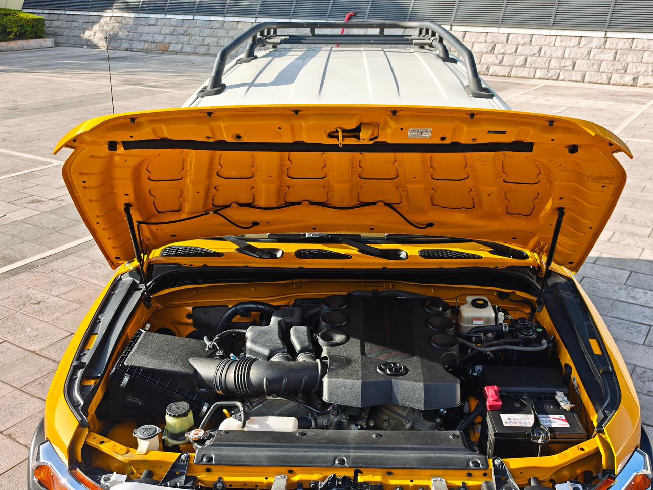 Toyota FJ Cruiser 2020 thumb 5