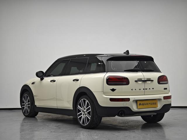 Mini Clubman 2023 thumb 3