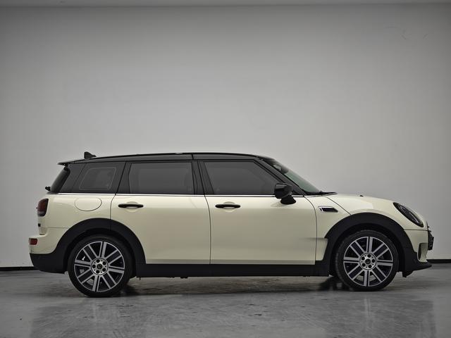 Mini Clubman 2023 thumb 6