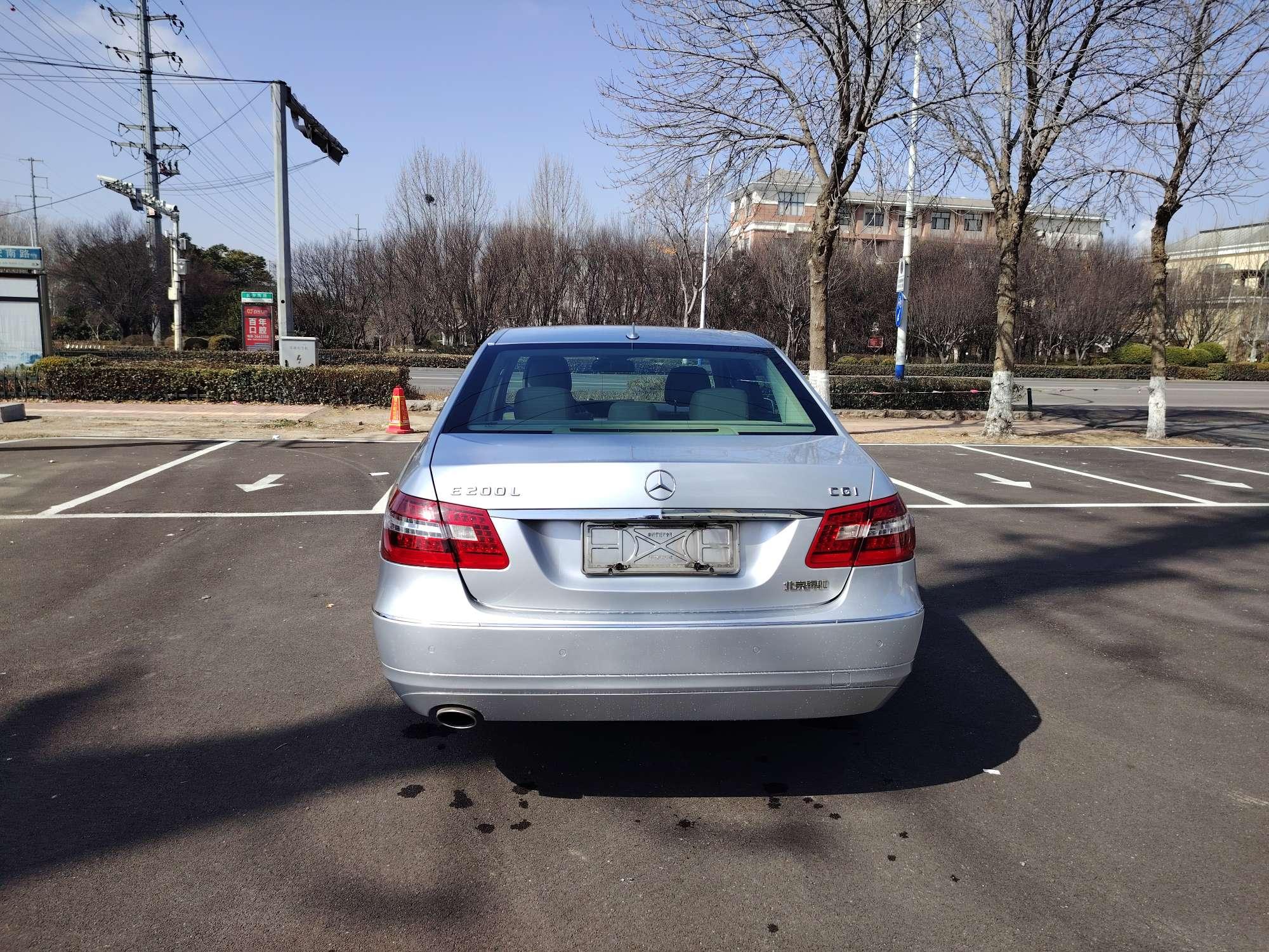 Mercedes-Benz E-Class 2011 thumb 4