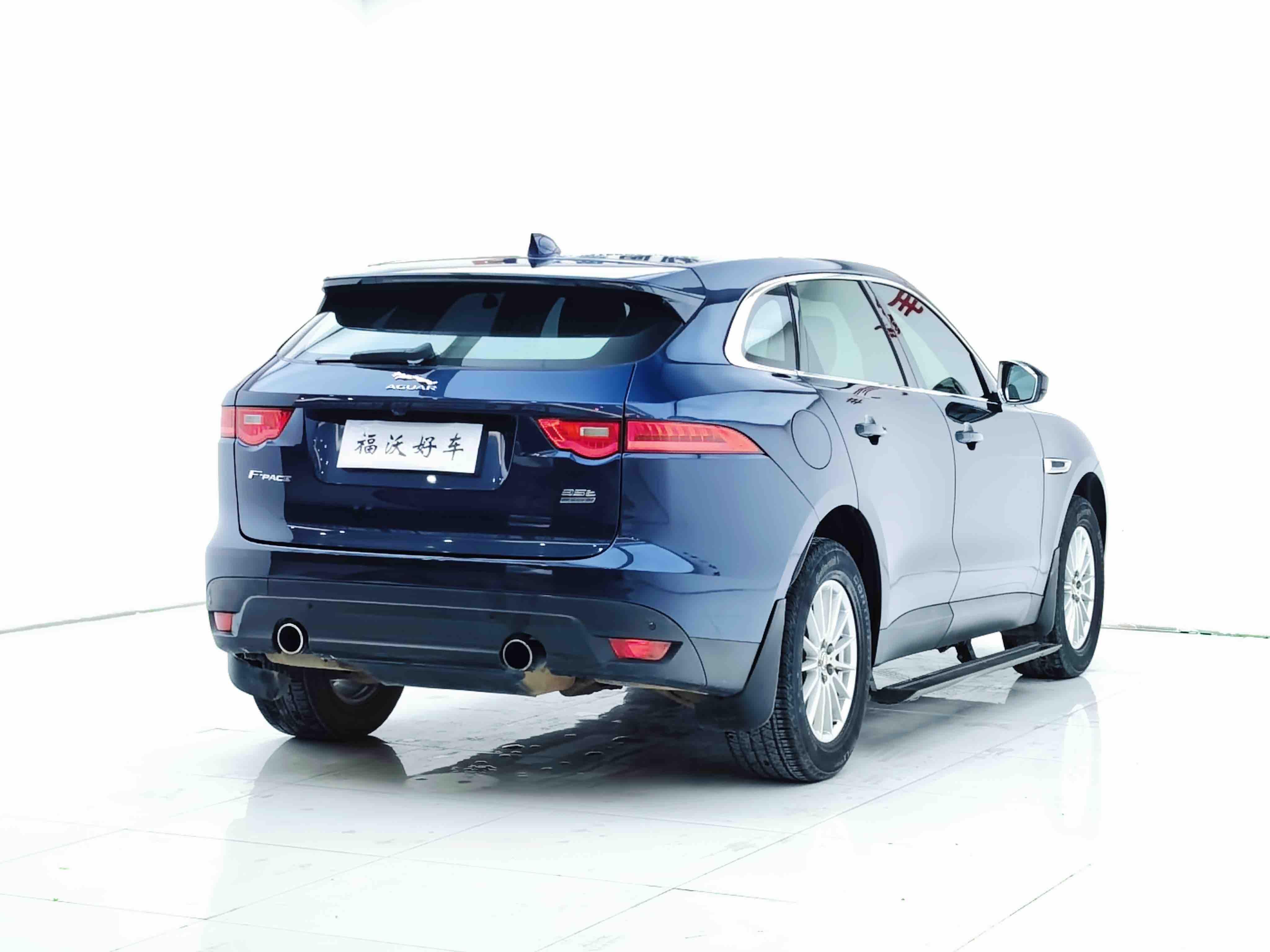 Jaguar F-Pace 2017 thumb 4