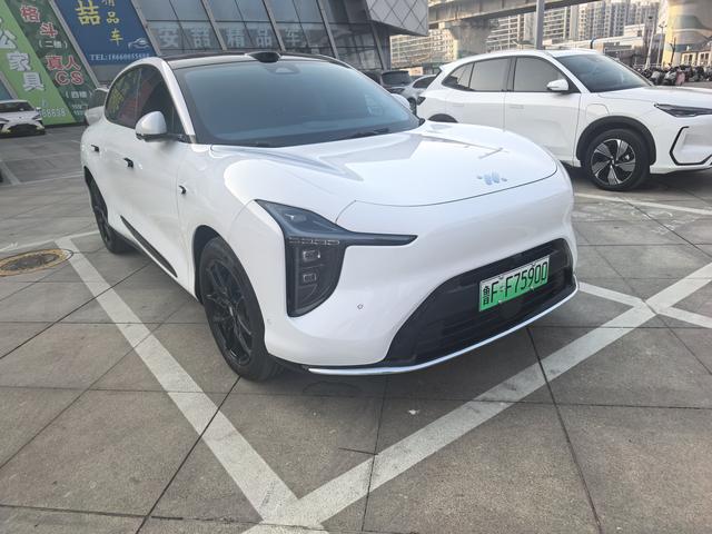 IM Motors (Zhiji) LS6 2026 thumb 2