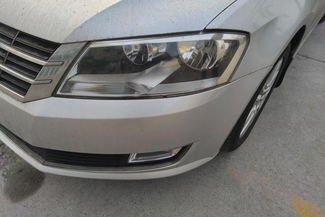 Volkswagen Lavida XR 2012 thumb 3