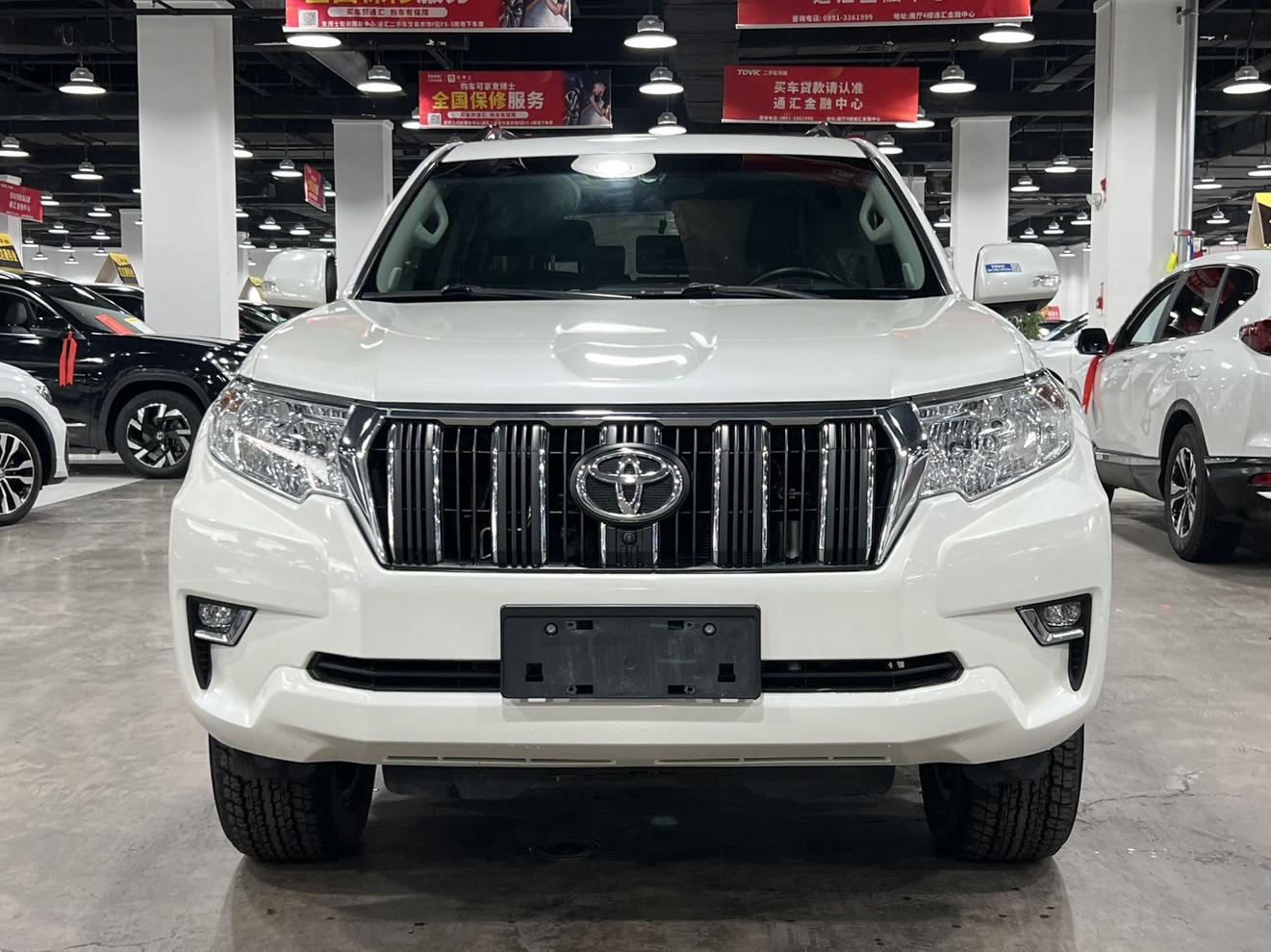 Toyota Land Cruiser Prado 2018 thumb 9