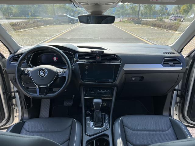 Volkswagen Tiguan 2020 thumb 6