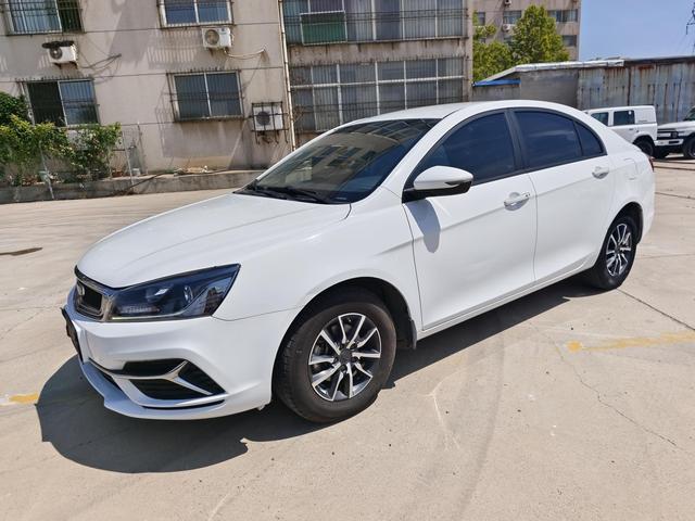 Geely Emgrand 2019 thumb 7