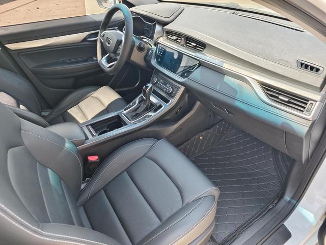 Geely Emgrand 2019 thumb 12