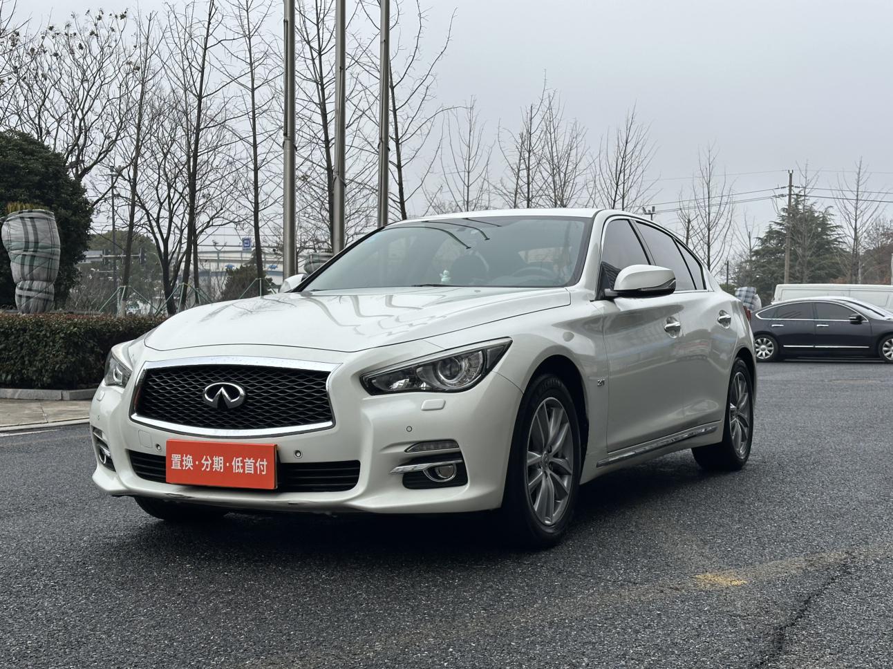 Infiniti Q50L 2017 thumb 11