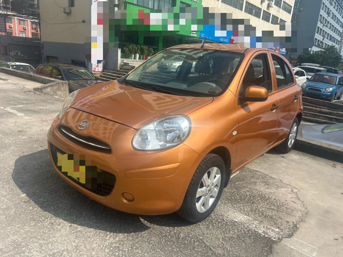 Nissan March 2014 thumb 8