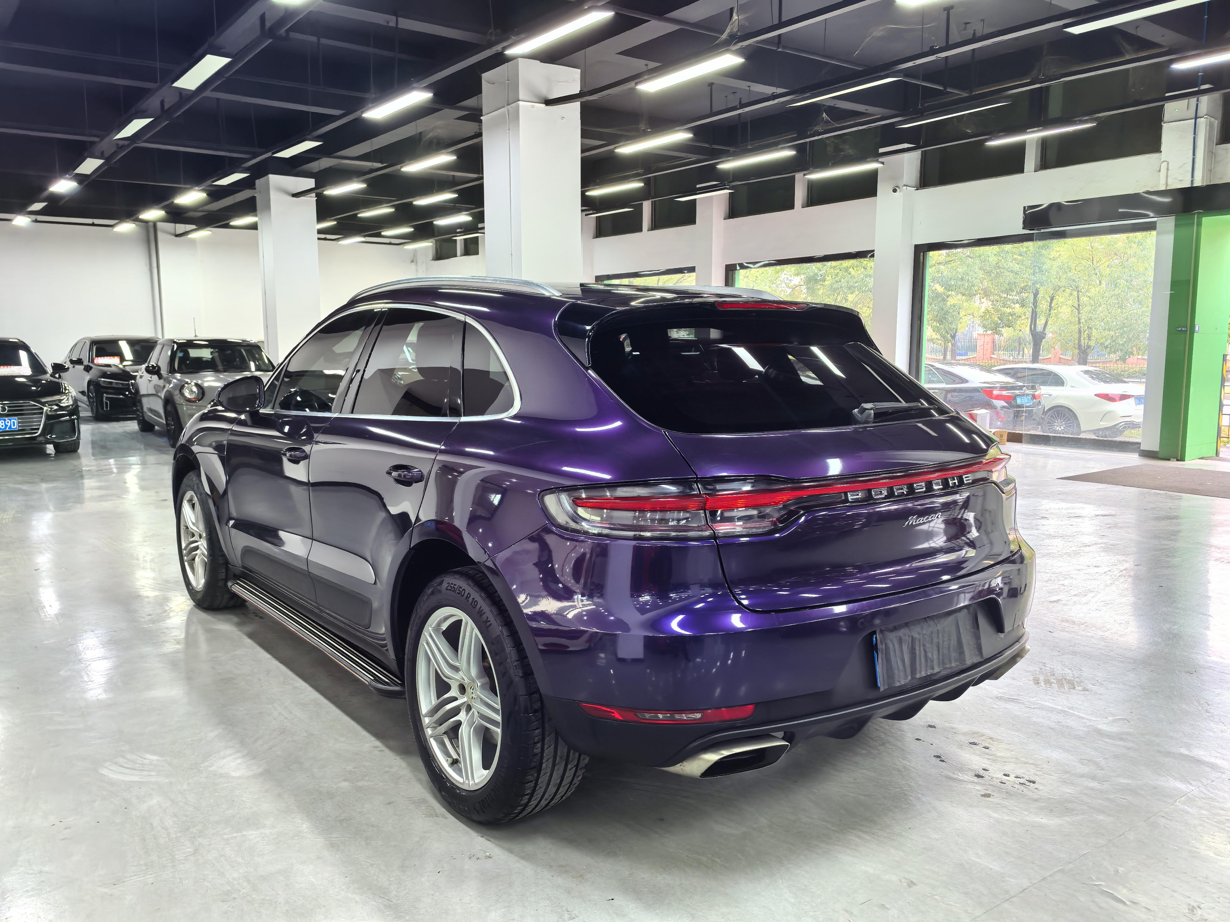 Porsche Macan 2019 thumb 11