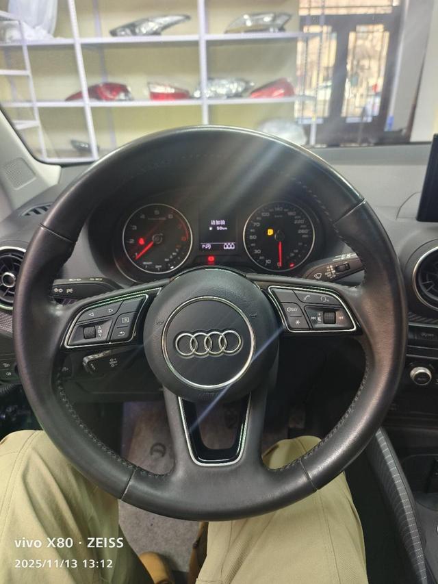 Audi Q2 2021 thumb 10