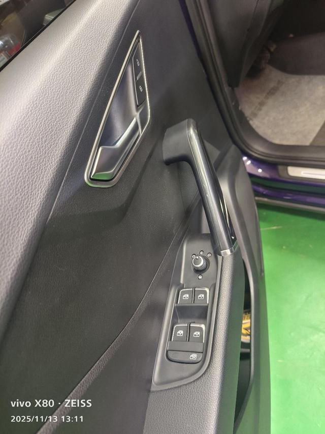 Audi Q2 2021 thumb 11