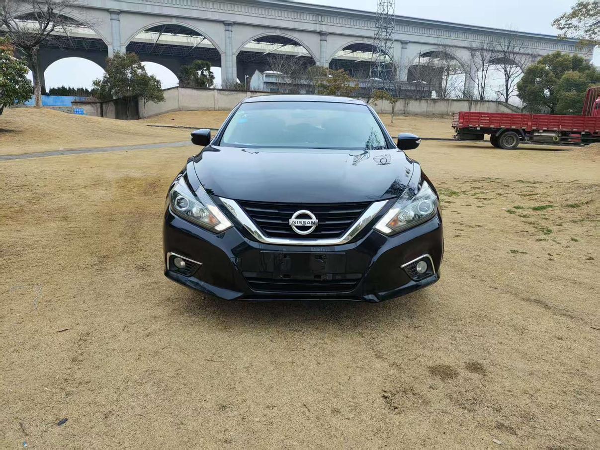 Nissan Altima 2017 thumb 9
