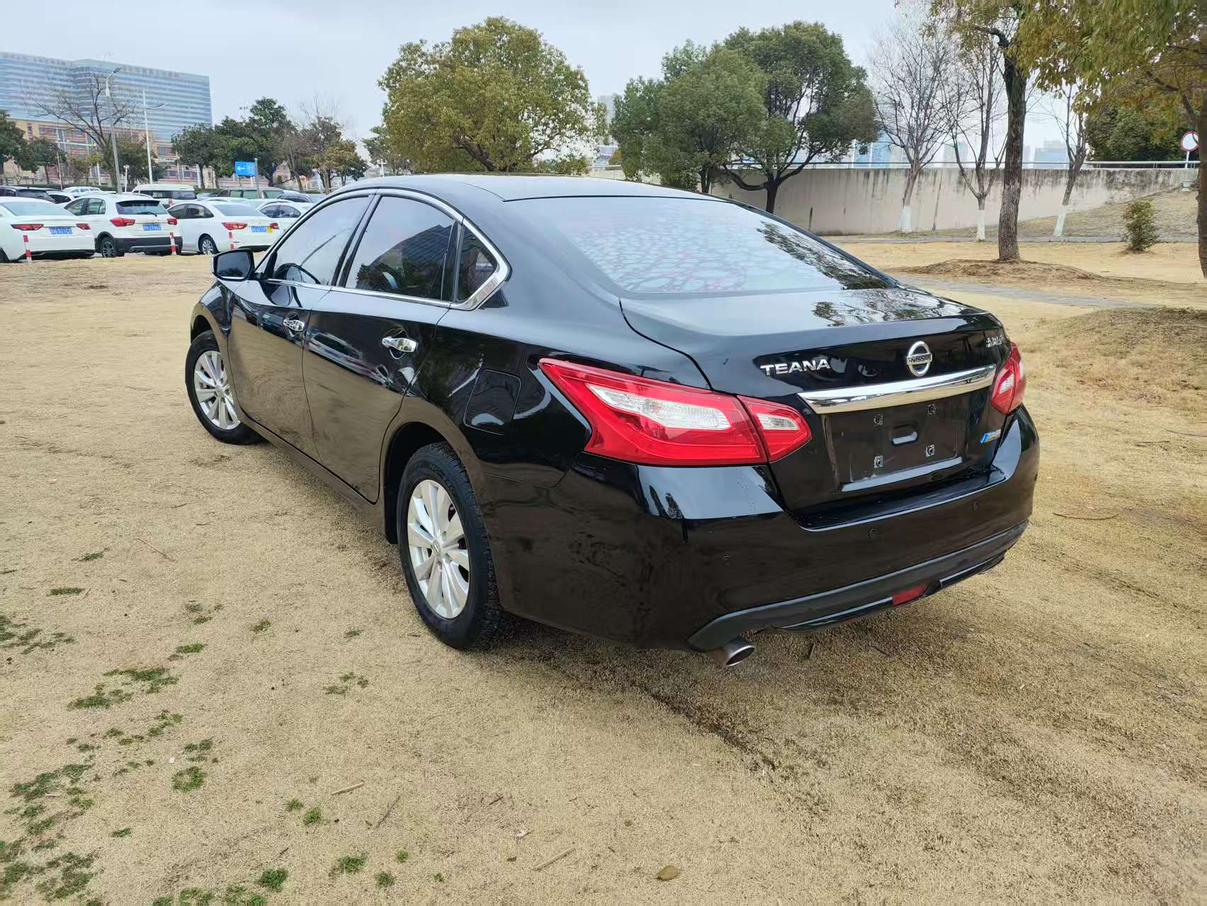 Nissan Altima 2017 thumb 11