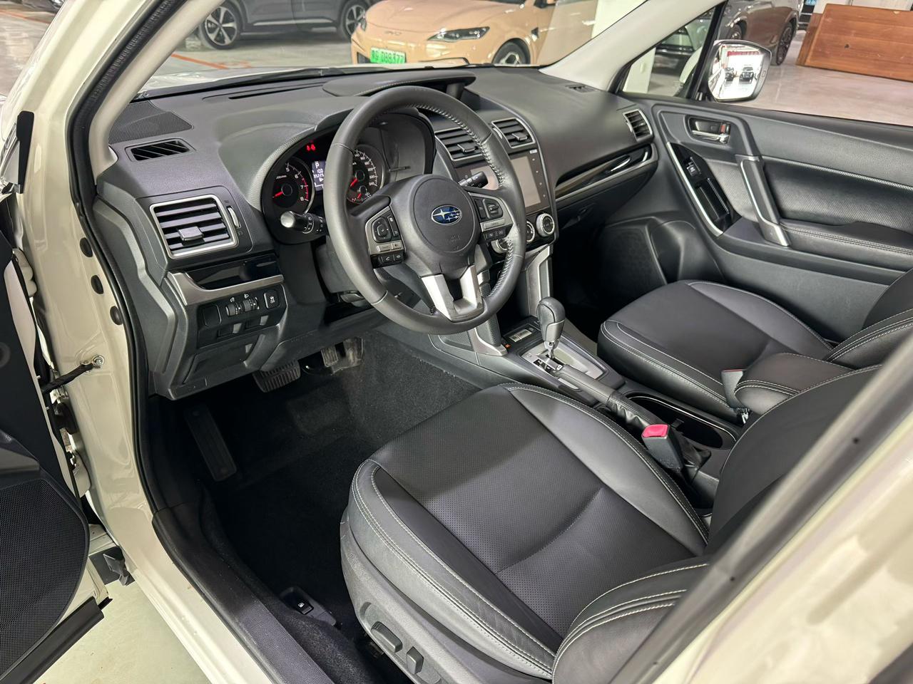 Subaru Forester 2017 thumb 6