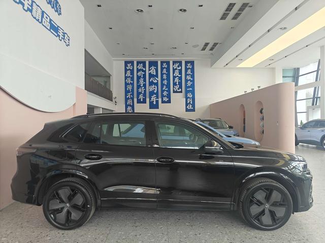 Volkswagen Tiguan 2024 thumb 5